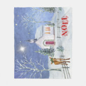 Blanket und weiße Weihnachtskirchenszene Fleecedecke (Vorderseite)