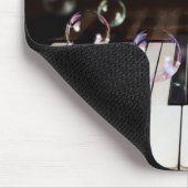 Blasen auf Klaviertastatur mit Quote Paperweight Mousepad (Ecke)