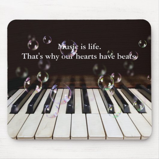 Blasen auf Klaviertastatur mit Quote Paperweight Mousepad (Vorne)