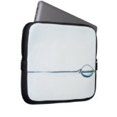 Blasen auf Wasser-Oberfläche Laptopschutzhülle (Vorne Rechts)
