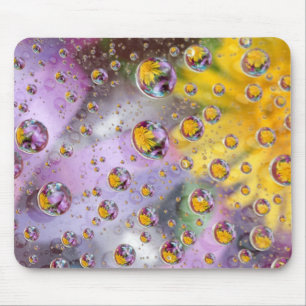 Blasen mit Blume abstrakt. Kredit als:Nancy Mousepad