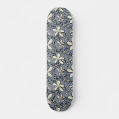 Bläsergraue und cremige Blume Skateboard (Vorne)