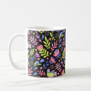 Bläsernahes Muster. Frühlingsblumen und Kaffeetasse