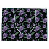 Bläserne Blätter mit dunklem Hintergrund Große Geschenktüte (Rückseite)