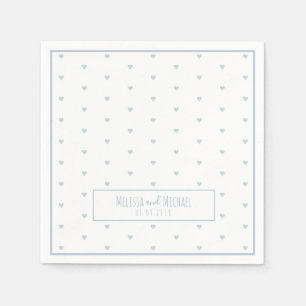Blass-blaue kleine Herzmuster auf weißer Hochzeit Serviette