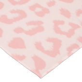 Blaß erröten rosa Leopard-Druck Tischdecke (Schrägansicht)