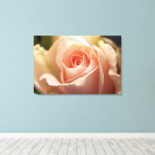 Blass Peach Rosen Wrapped Canvas Leinwanddruck (Insitu (Holzboden))