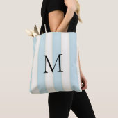 Blassblaue und antike weiße Streifen Mit Monogramm Tasche (Von Nahem)