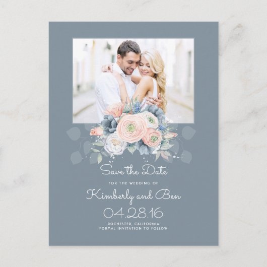 Blassblaue und dusty Rose Save the Date floral Ankündigungspostkarte (Vorderseite)