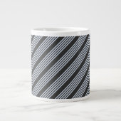 Blassblaues Muster mit fünf Streifen Jumbo-Tasse (Vorderseite)