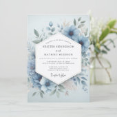 Blasse Blaue Blüten Hochzeit Einladung (Stehend Vorderseite)