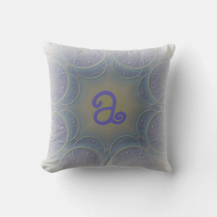 Blasses Lavendel-Designed-Monogramm Kissen