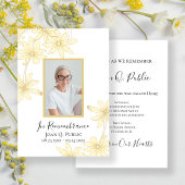 Blassgelbe Daisy-Blume Todesanfang Einladung