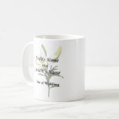 Blassgelbe Lilie und Buds Kaffeetasse (Vorderseite Links)
