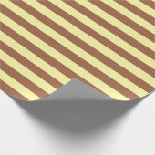 Blassgelbe und braune Streifen Geschenkpapier (Ecke)