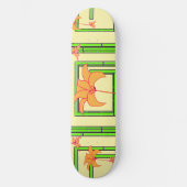 Blassgelbes grünes Gegetier Skateboard (Vorderseite)
