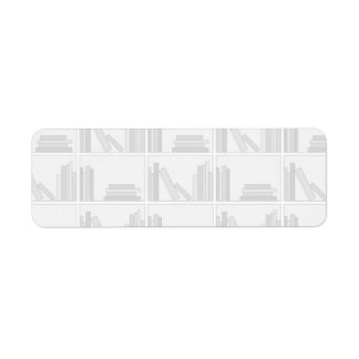 Blassgraue Bücher auf dem Shelf.