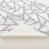 Blassgraues Mosaikmuster Sherpadecke (3/4)