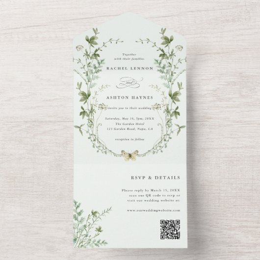 Blassgrüne Elegante Wildblume QR Code Hochzeit All In One Einladung (Innen Boden)