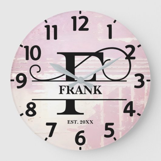 Blasslavender gestörte F-Monogramm Große Wanduhr (Vorderseite)