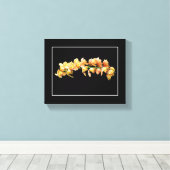 Blassorange Gelbe Orchideen Schwarzer Hintergrund Leinwanddruck (Insitu (Holzboden))