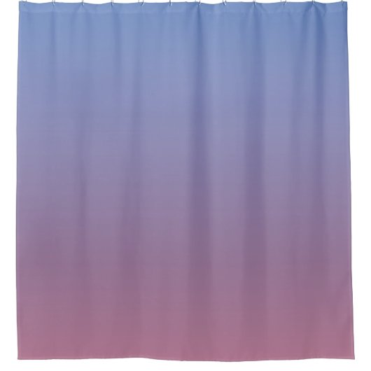 Blassrosa und blaue Gradientenombre Duschvorhang (Vorderseite)