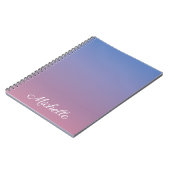 Blassrosa und blaue Gradientenombre Notizblock (Linke Seite)