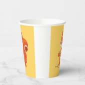 Bläst das hilfreiche Eichhörnchen Pappbecher (Links)