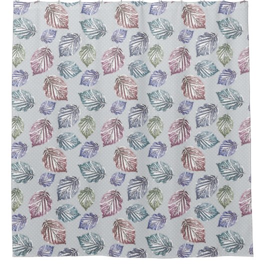 Blätter auf hellgrauem Hintergrund öffnen Duschvorhang (Vorderseite)