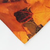 Blätter aus Herbstblättern Fleecedecke (Ecke)