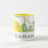 Blätter aus weißem Gelbmonongramm Zweifarbige Tasse (Mittel)