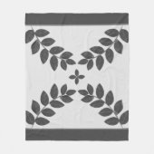 Blätter der modernen grauen Pflanze Fleecedecke (Vorderseite)