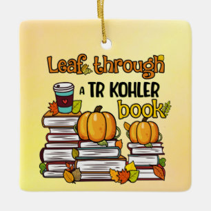 Blätter durch ein TR Kohler Buch Keramikornament