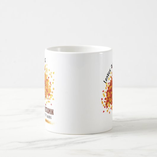 Blätter fallen, Herbst ruft - gemütlicher Fall Kaffeetasse (Mittel)