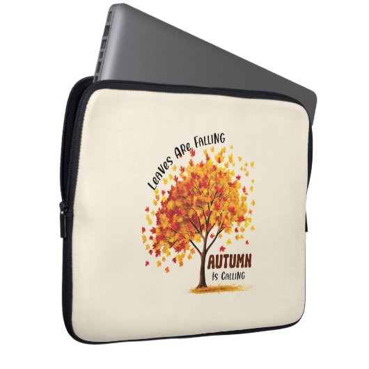 Blätter fallen, Herbst ruft - gemütlicher Fall Laptopschutzhülle (Vorne Rechts)