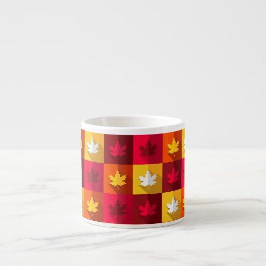 Blätter für die Herbstmaple - Helle Patchwork Espressotasse (Vorderseite)