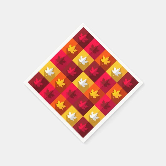 Blätter für die Herbstmaple - Helle Patchwork Serviette (Ecke)