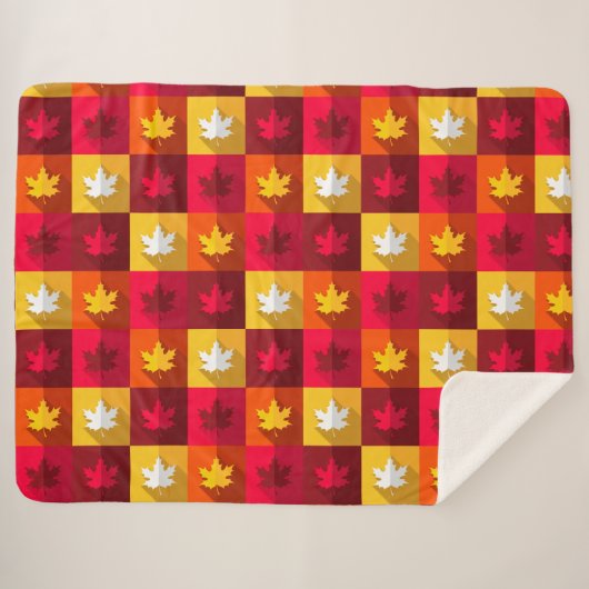 Blätter für die Herbstmaple - Helle Patchwork Sherpadecke (Vorderseite (Horizontal))