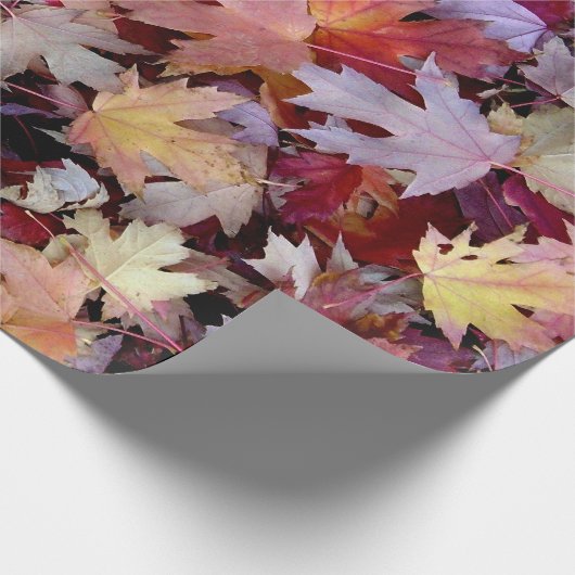 Blätter für gefallene Herbstbaume Geschenkpapier (Ecke)