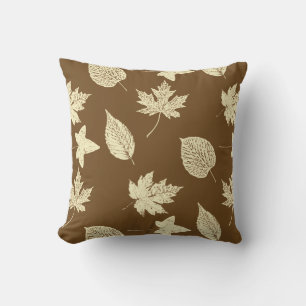 Blätter im Herbst - beige und Schokolade Kissen