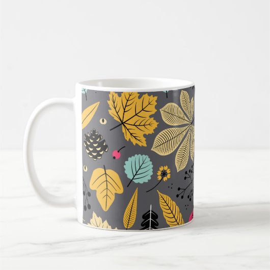 Blätter im Herbst: Nahtloses dunkles Muster Kaffeetasse (Links)