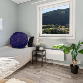 Blätter mit dunkelblauem Muster Rundes Kissen