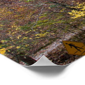 Blätter über dem blumengeschmückten Poster (Ecke)