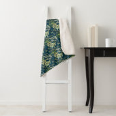 Blätter und Blume - Blue Background Sherpadecke (Beispiel)