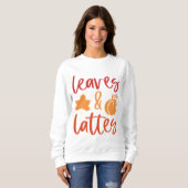 Blätter und Lattes Autumn Zitat mit Pumpkins Sweatshirt (Vorne ganz)