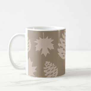 Blätter und Pinienbäume in braunen Tönen Kaffeetasse