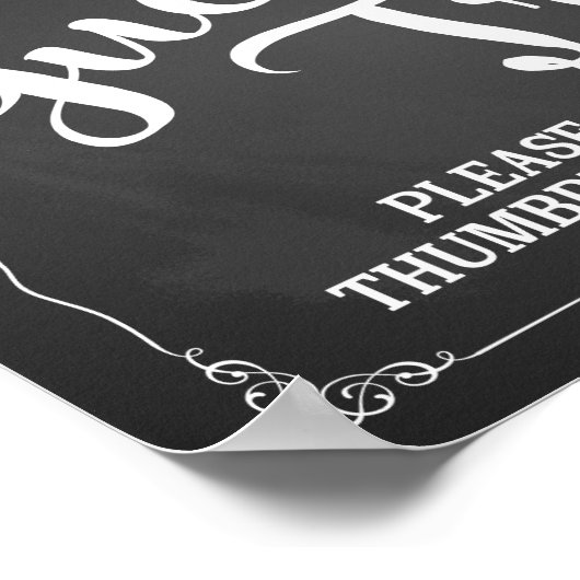 Blättern Sie bitte Ihren Daumenabdruck auf unserem Poster (Ecke)