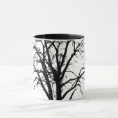 Blattloser Baum in der Winter-Silhouette Tasse (Zentrum)