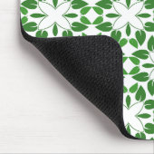 Blattmuster, Muster aus Blättern, grüne Blätter Mousepad (Ecke)