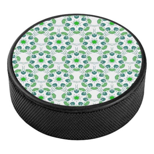 Blattmuster, Muster von Blätter, grüne Blätter Eishockey Puck (3/4)